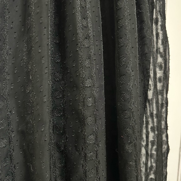 Lace jumpsuit - Picture 2 of 2